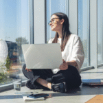 Saúde mental no ambiente de trabalho | Dra. Melissa Romero